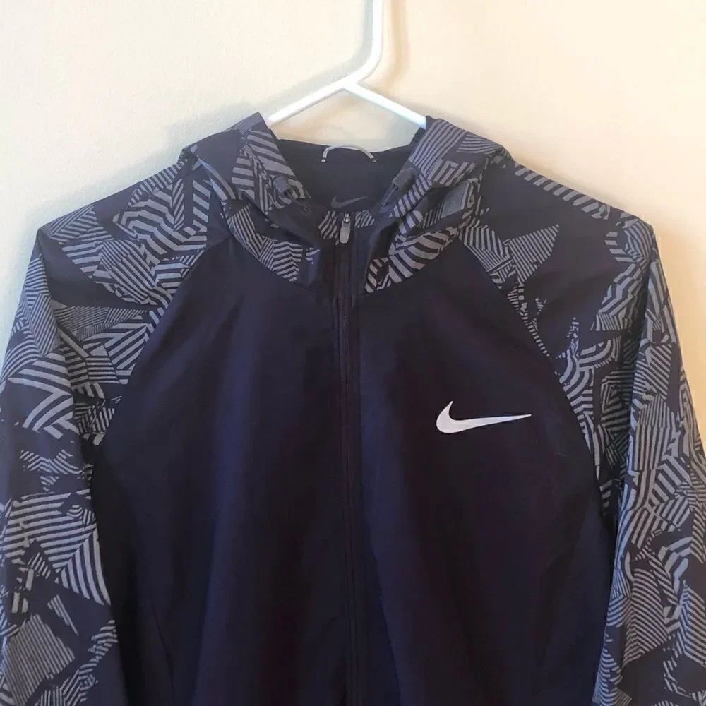 Nike Jacket  - Picture 2 of 5
